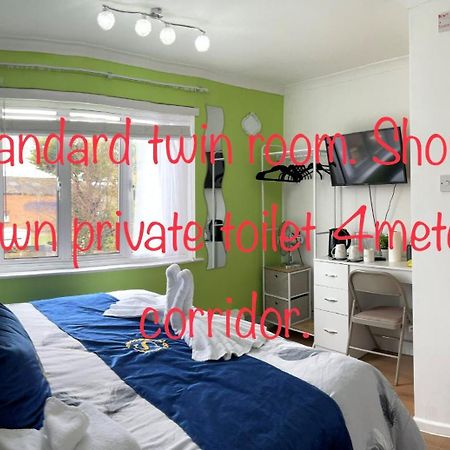 Ponders End Bed and Breakfast Newport  Exteriör bild