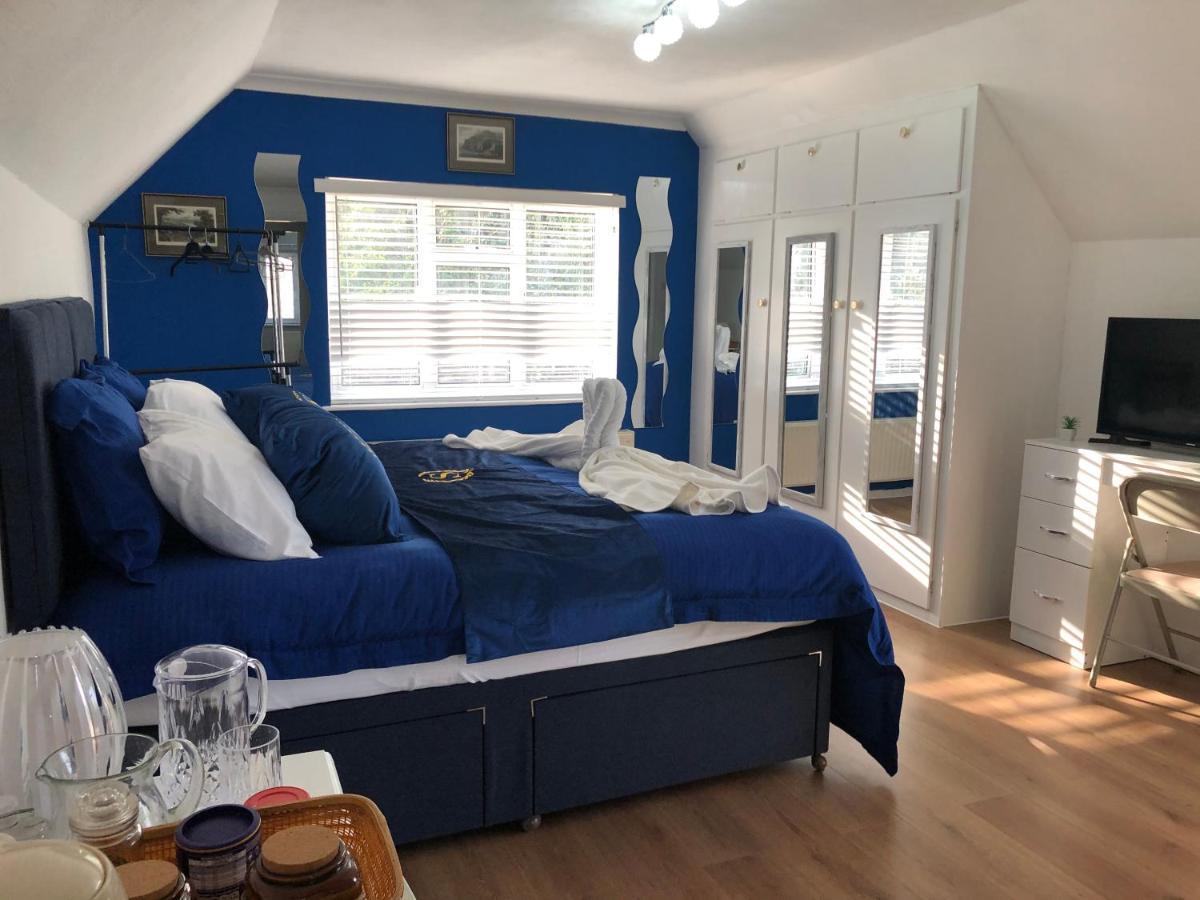 Ponders End Bed and Breakfast Newport  Exteriör bild