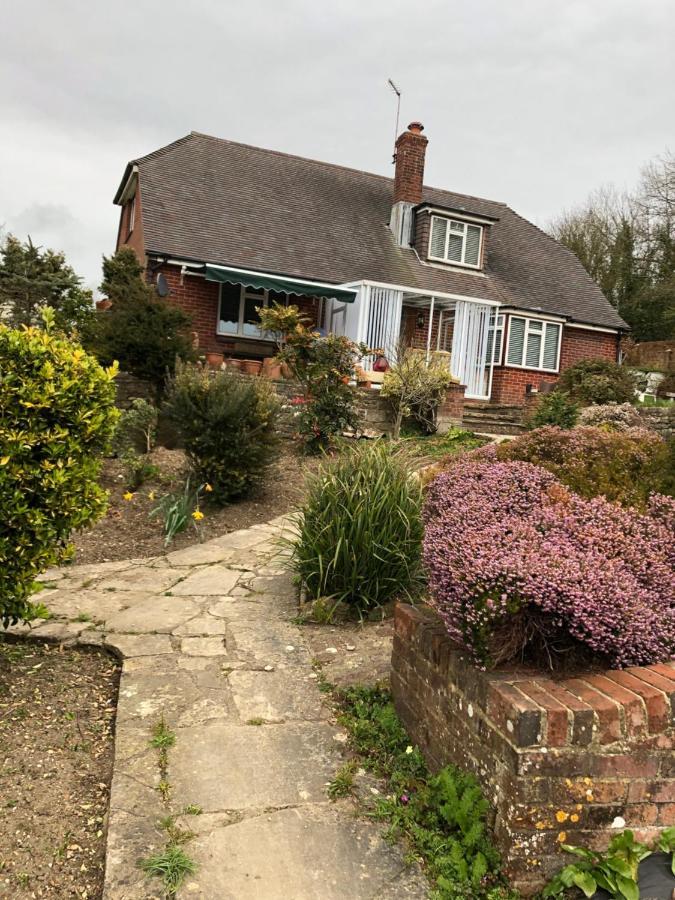 Ponders End Bed and Breakfast Newport  Exteriör bild